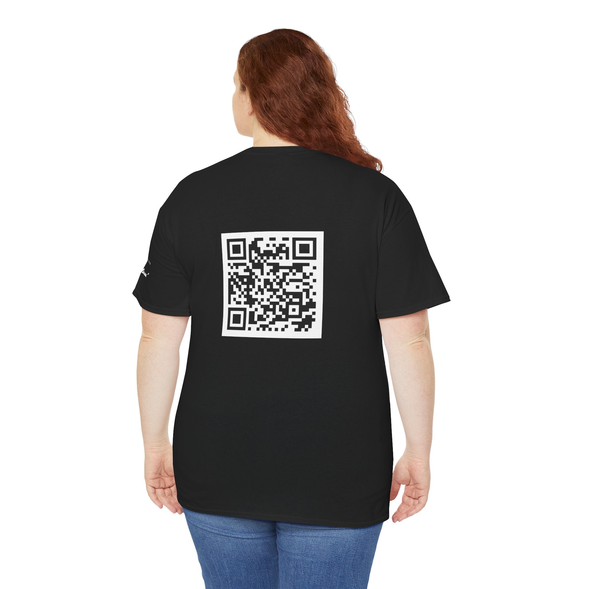 Camiseta "Carreguei Corpos que Não Eram Meus" - Aretha - Obra Colecionável