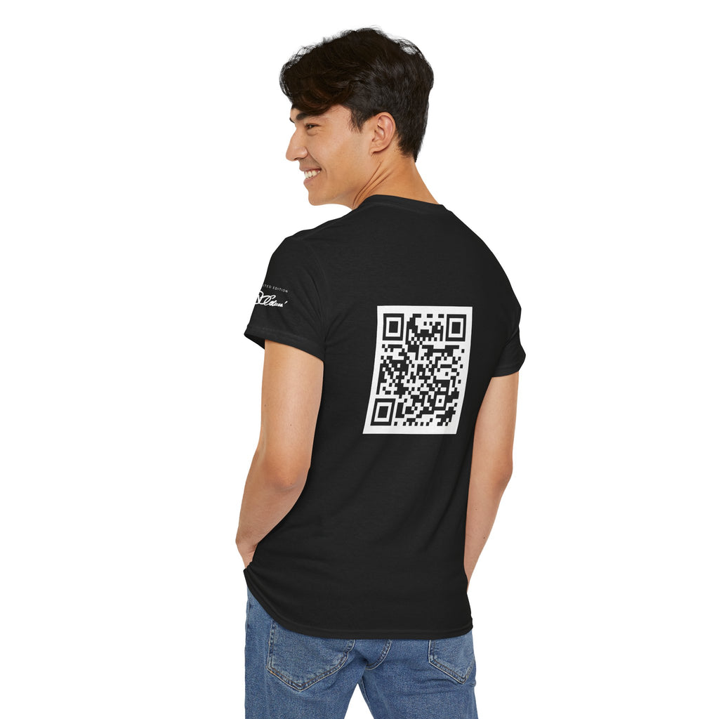 Camiseta "Carreguei Corpos que Não Eram Meus" - Johnny - Obra Colecionável